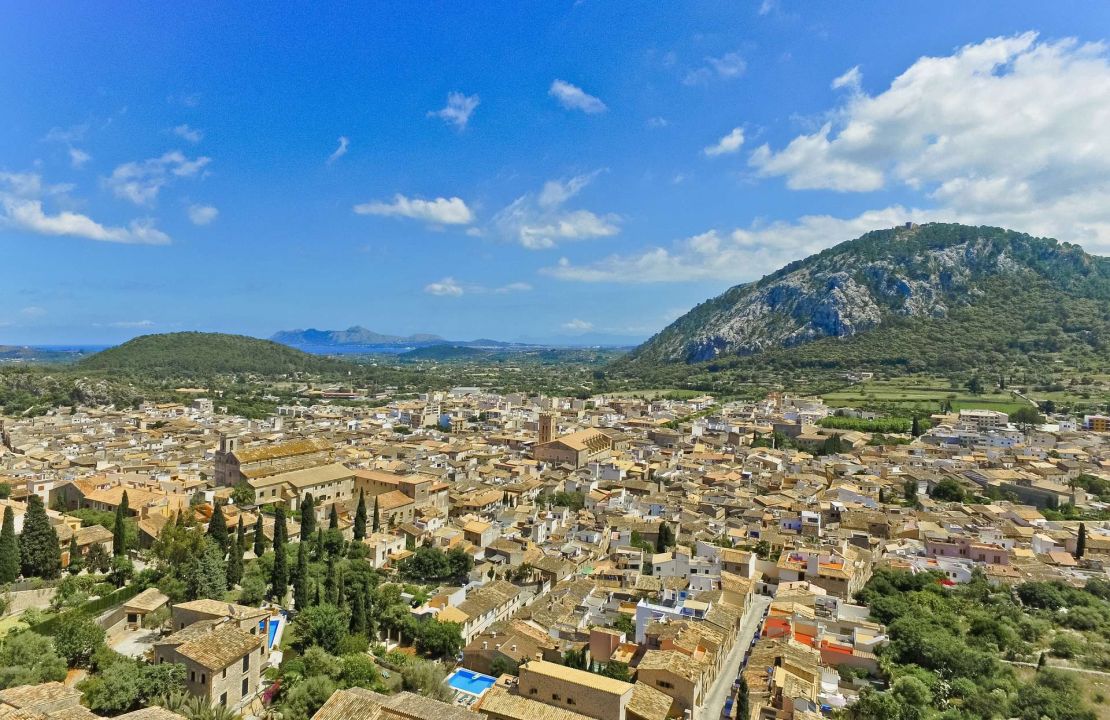 Project for a charming house close to Pollensa surrounded by nature.